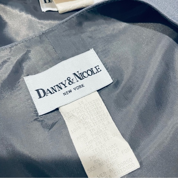Danny & Nicole Vintage 90’s Light Grey 3-Piece Skirt Suit Set Size 10 - Picture 10 of 13